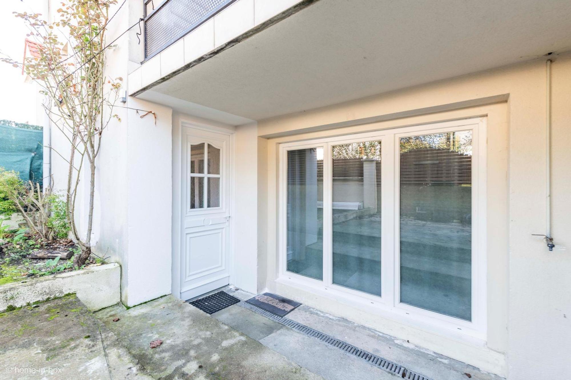 Appartement Spacieux 2 Ch - 2 Sdb - Proche Paris Et Disneyland Noisy-le-Grand ภายนอก รูปภาพ